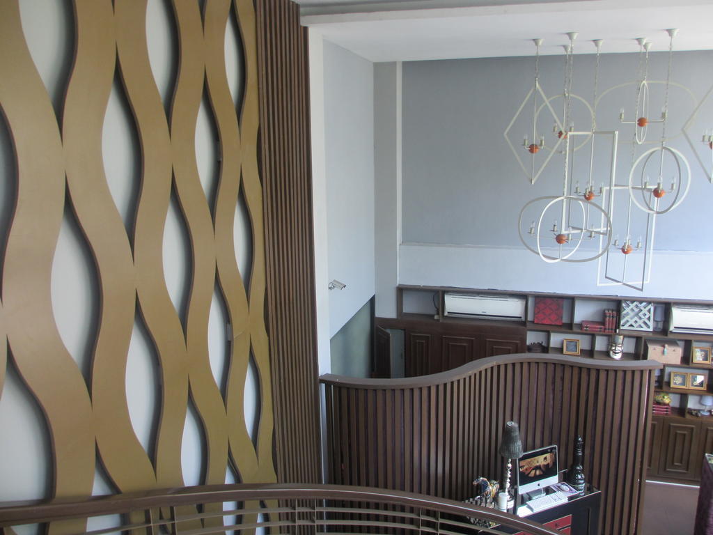The Theodore Hotel Tagaytay City Buitenkant foto