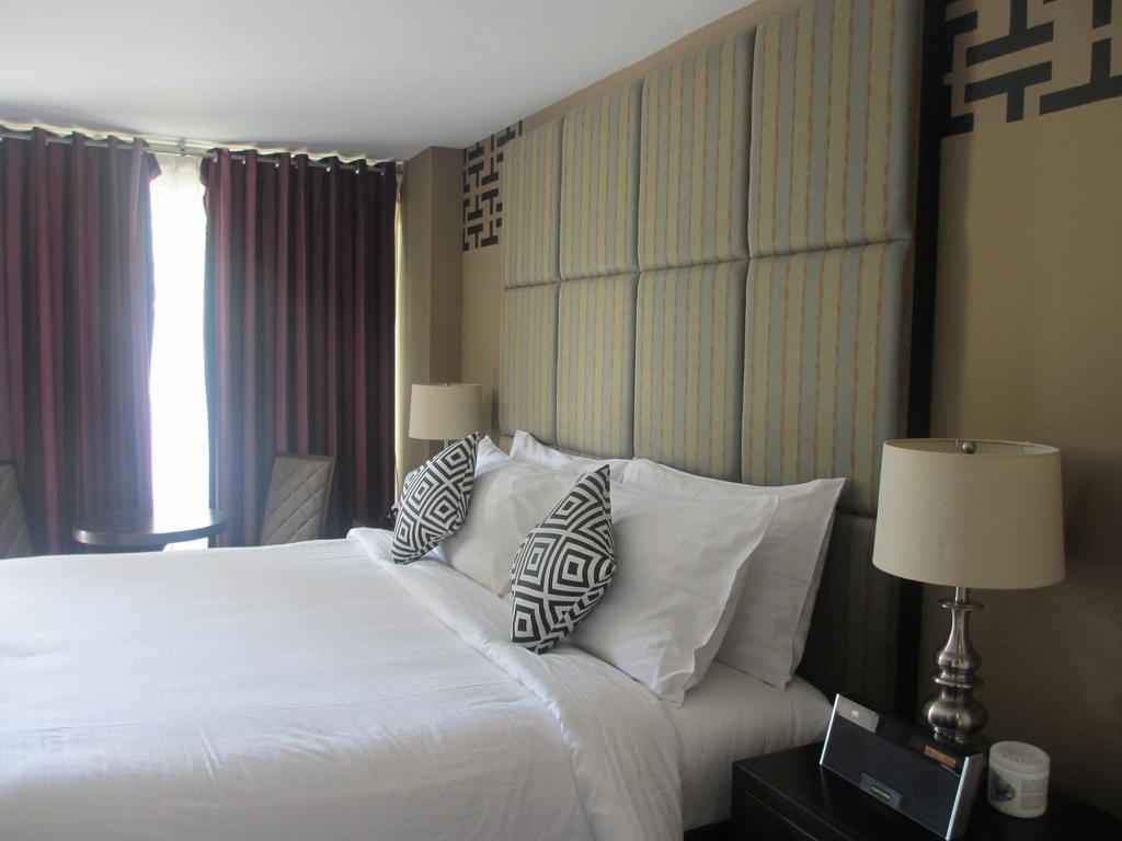 The Theodore Hotel Tagaytay City Kamer foto