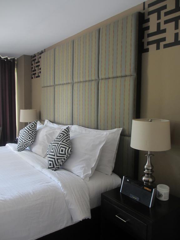 The Theodore Hotel Tagaytay City Buitenkant foto