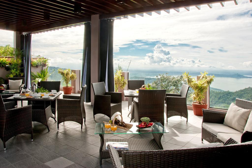 The Theodore Hotel Tagaytay City Buitenkant foto